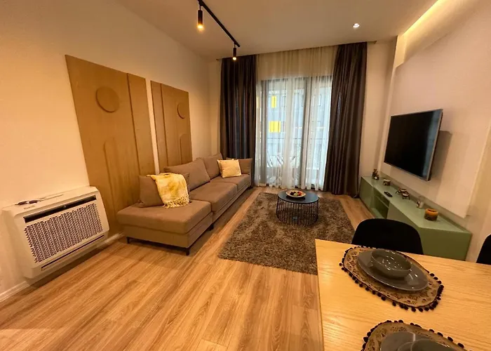 Homerent 21 Square
