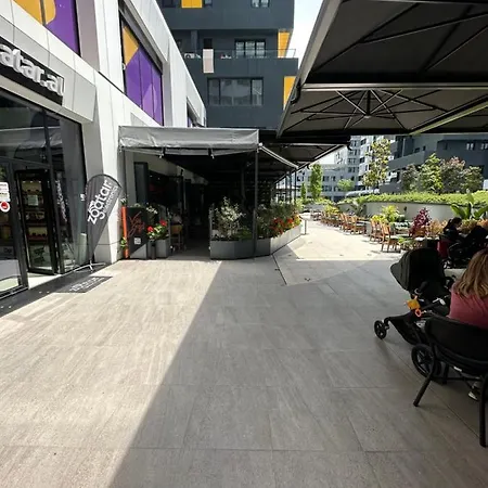 21 Square Luxury Center Апартаменты