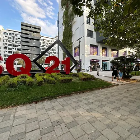 21 Square Luxury Center Апартаменты Тирана