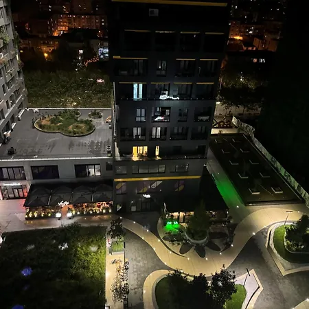 21 Square Luxury Center Апартаменты